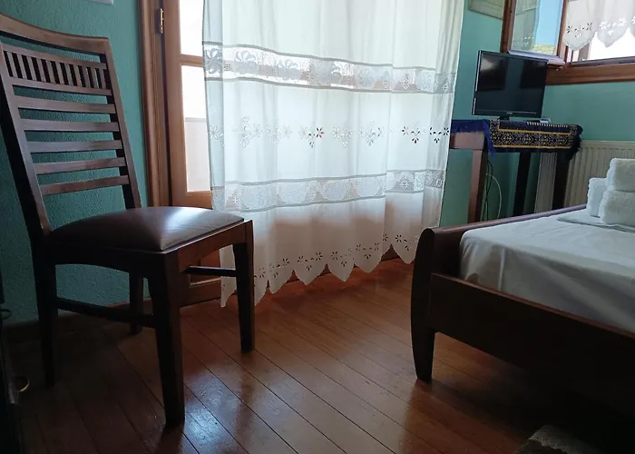 Lechonia Kato Lekhonia